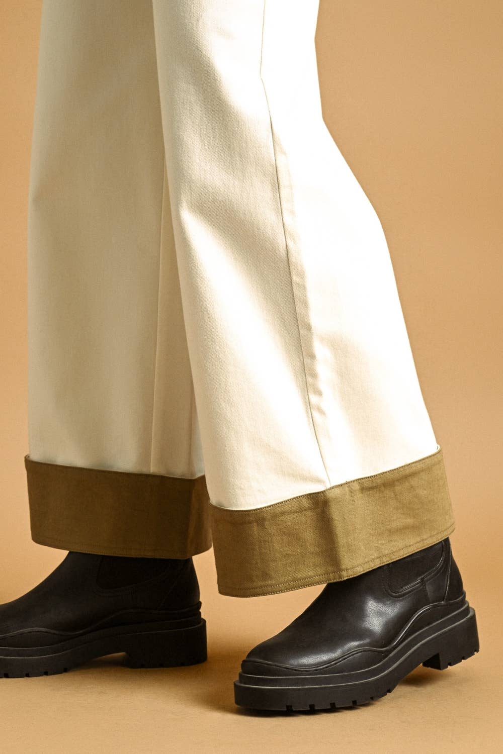 CONTRAST CUFF PANTS