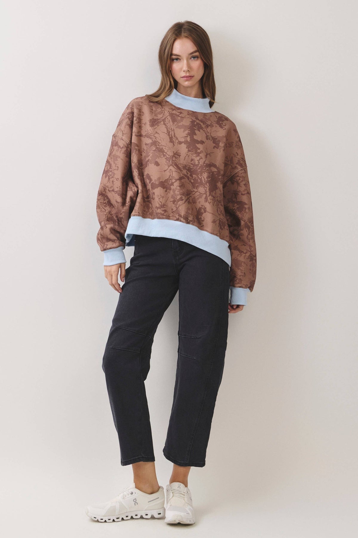 Contrast Mock Neck