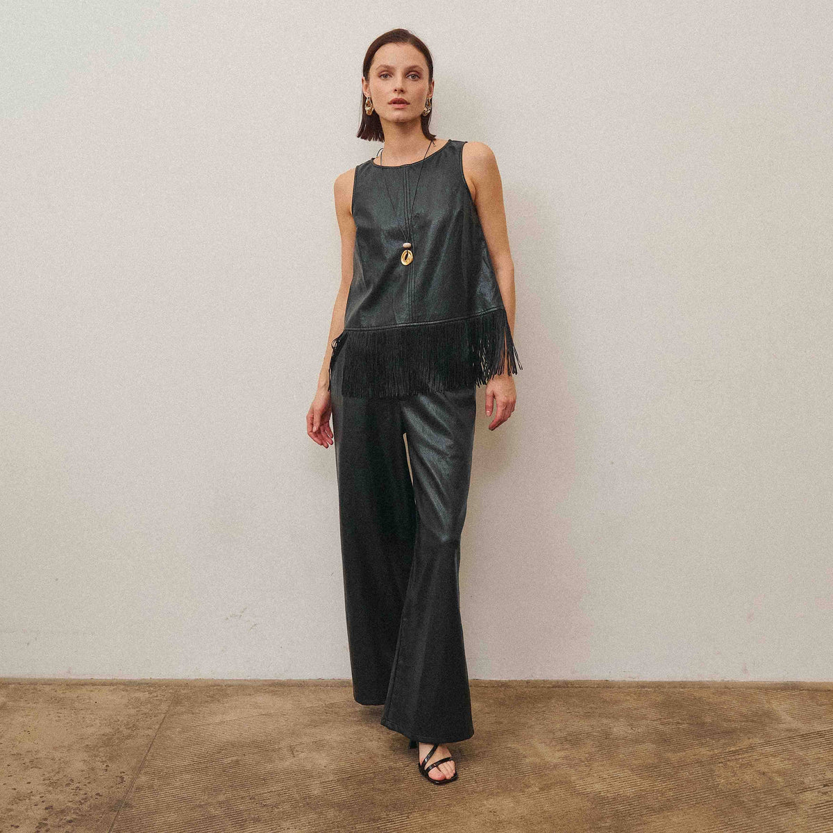 Fringe leather set