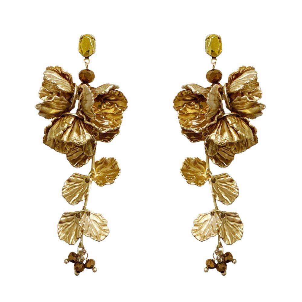 Flower Cluster Pearl Dangle Earring