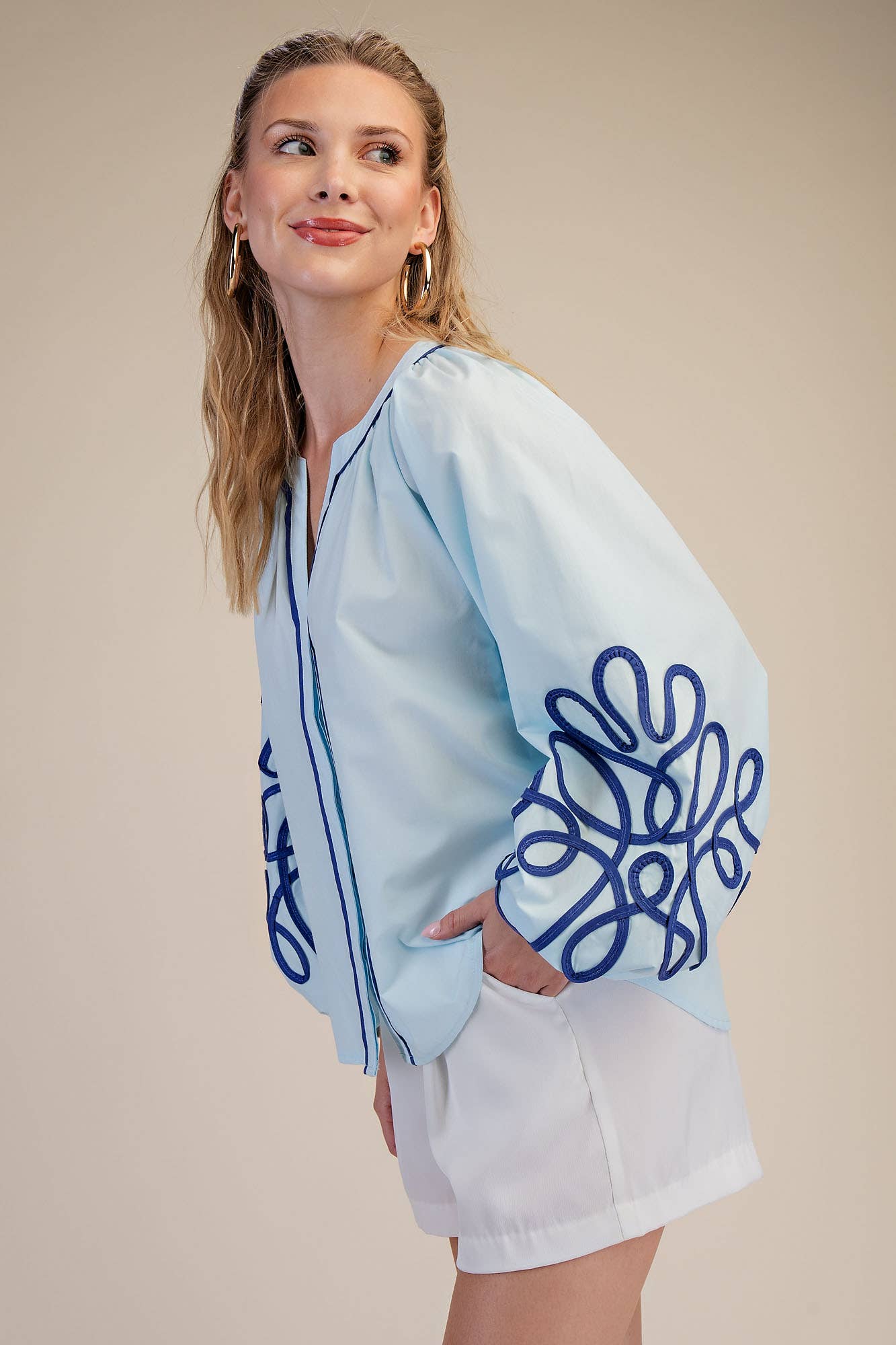 Contrast Detail Puff Sleeve Blouse