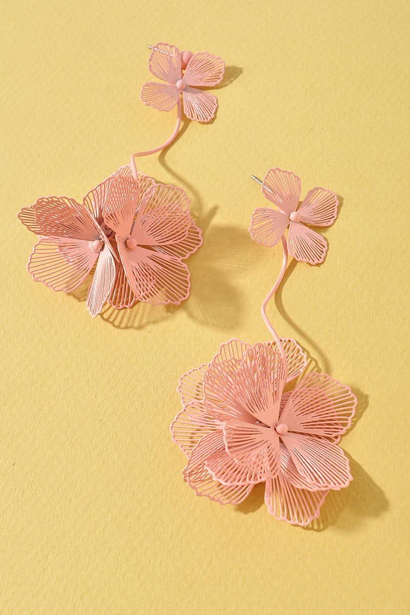 DOUBLE FLOWER METAL DANGLE EARRINGS