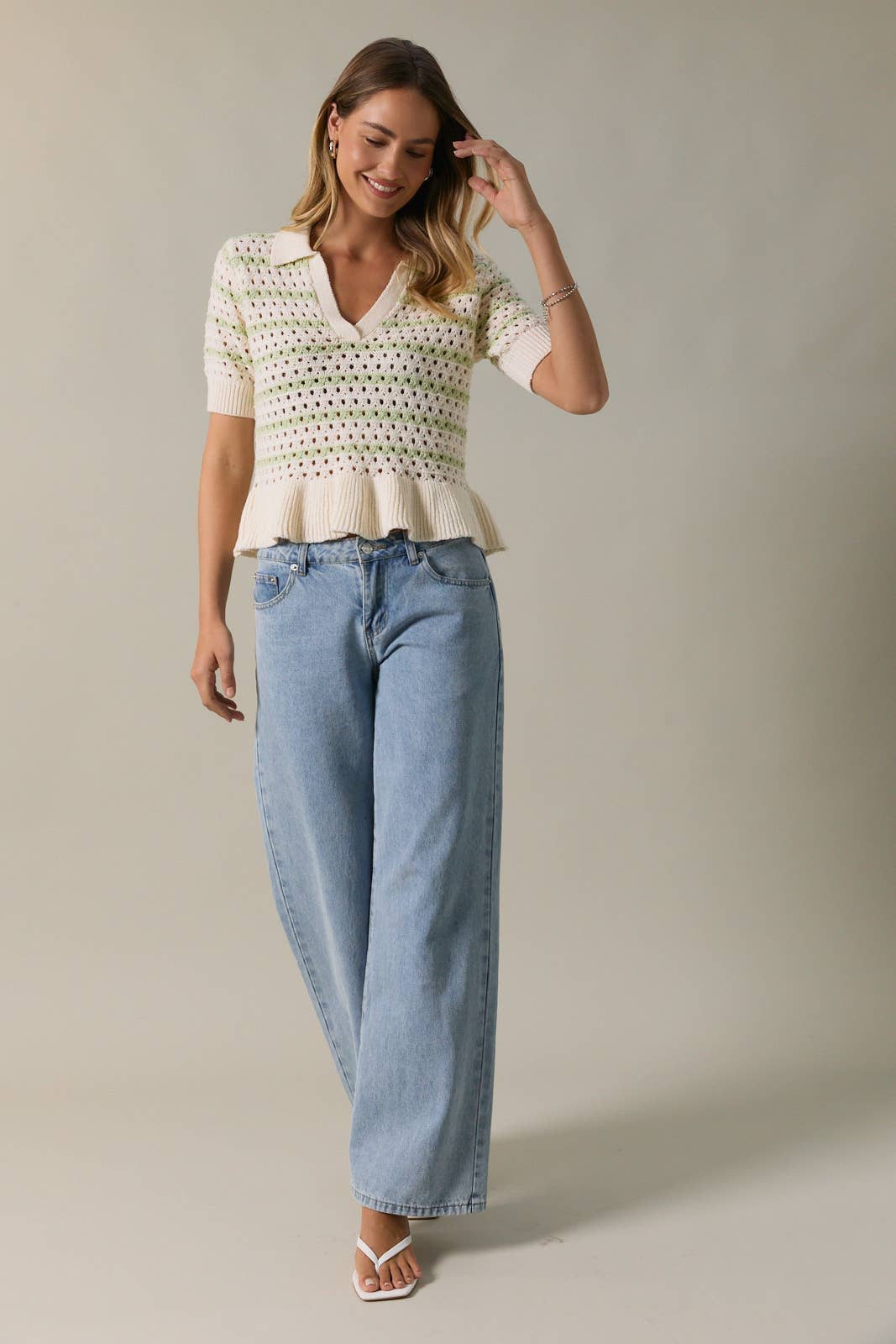 TWO-TONE KNIT WITH RUFFLE