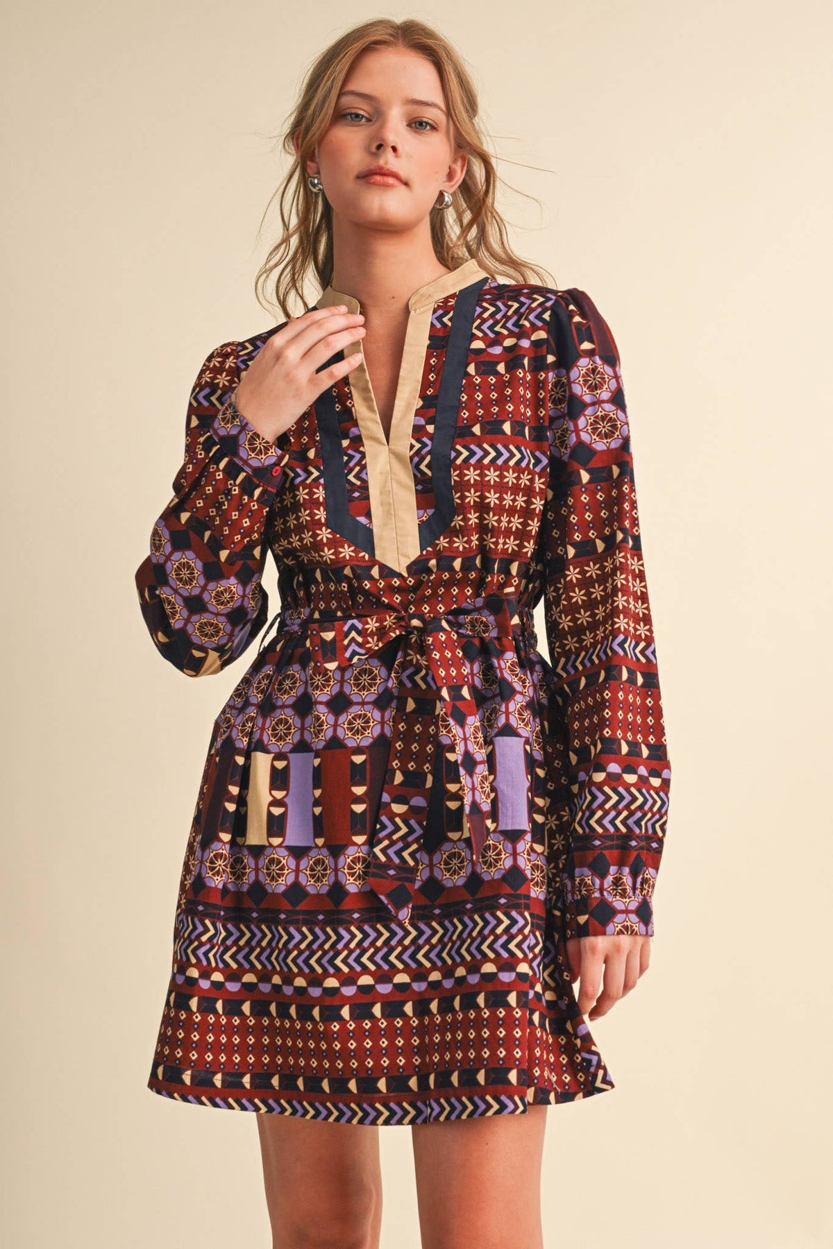 PRINT BELTED MINI DRESS