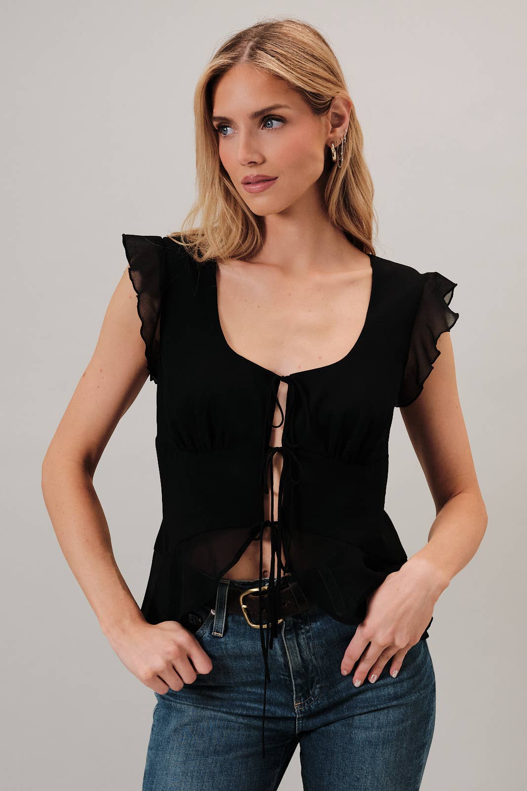 FRONT TIE TOP