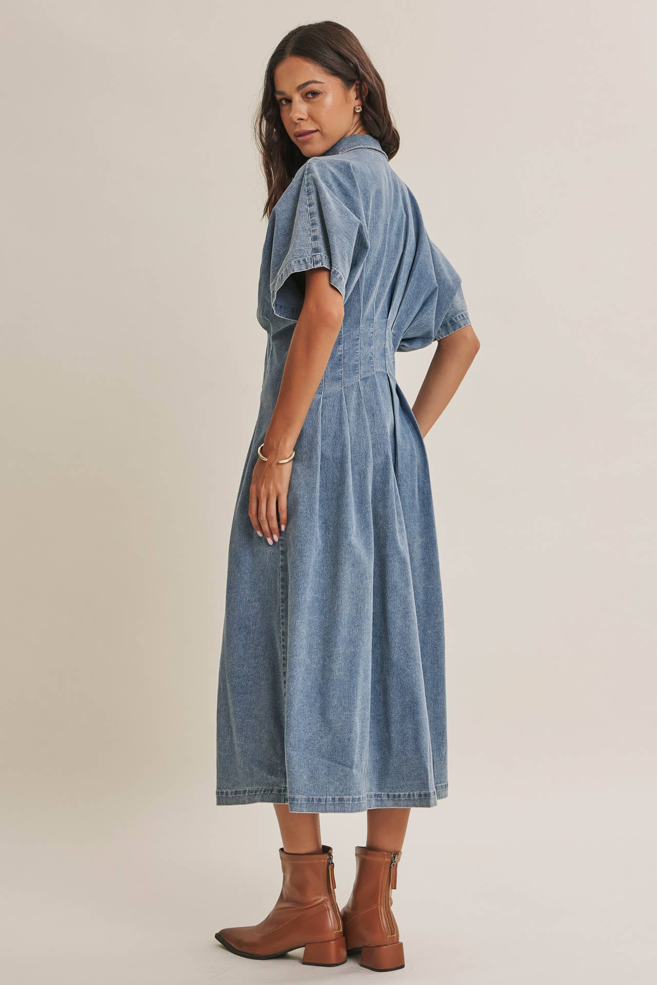 BUTTON-DOWN DENIM DRESS