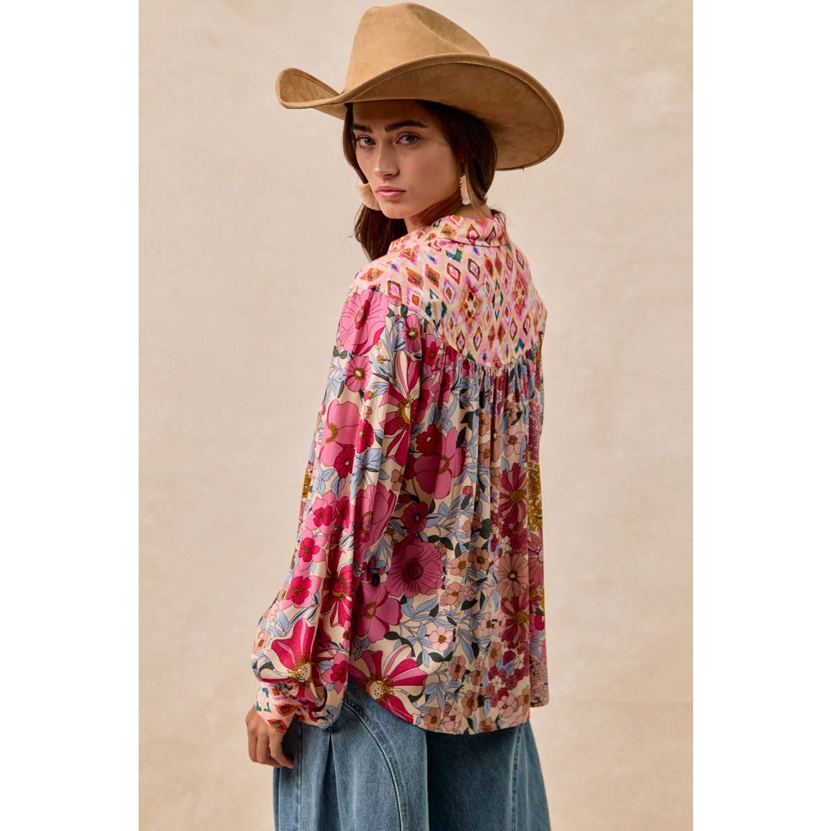 FLORAL PRINT DETAIL BLOUSE