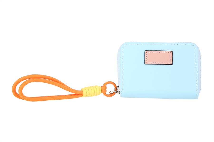 Ladies Faux Leather zippered wallet with Wristlet