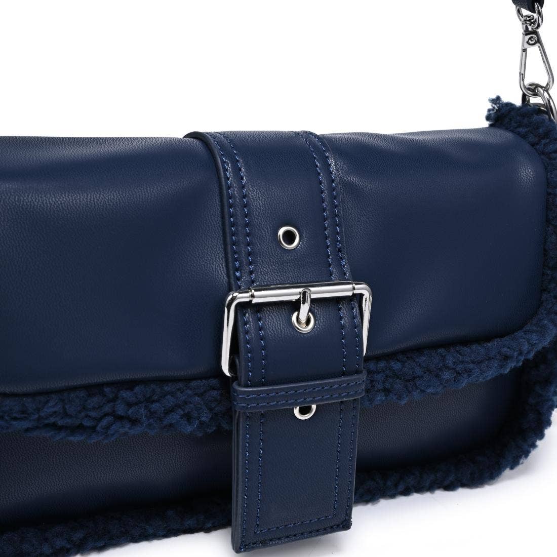 Robby Shoulder Bag