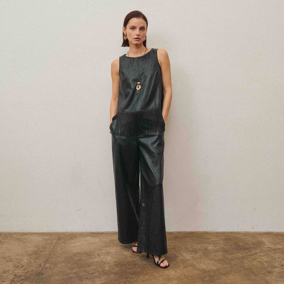 Fringe leather set