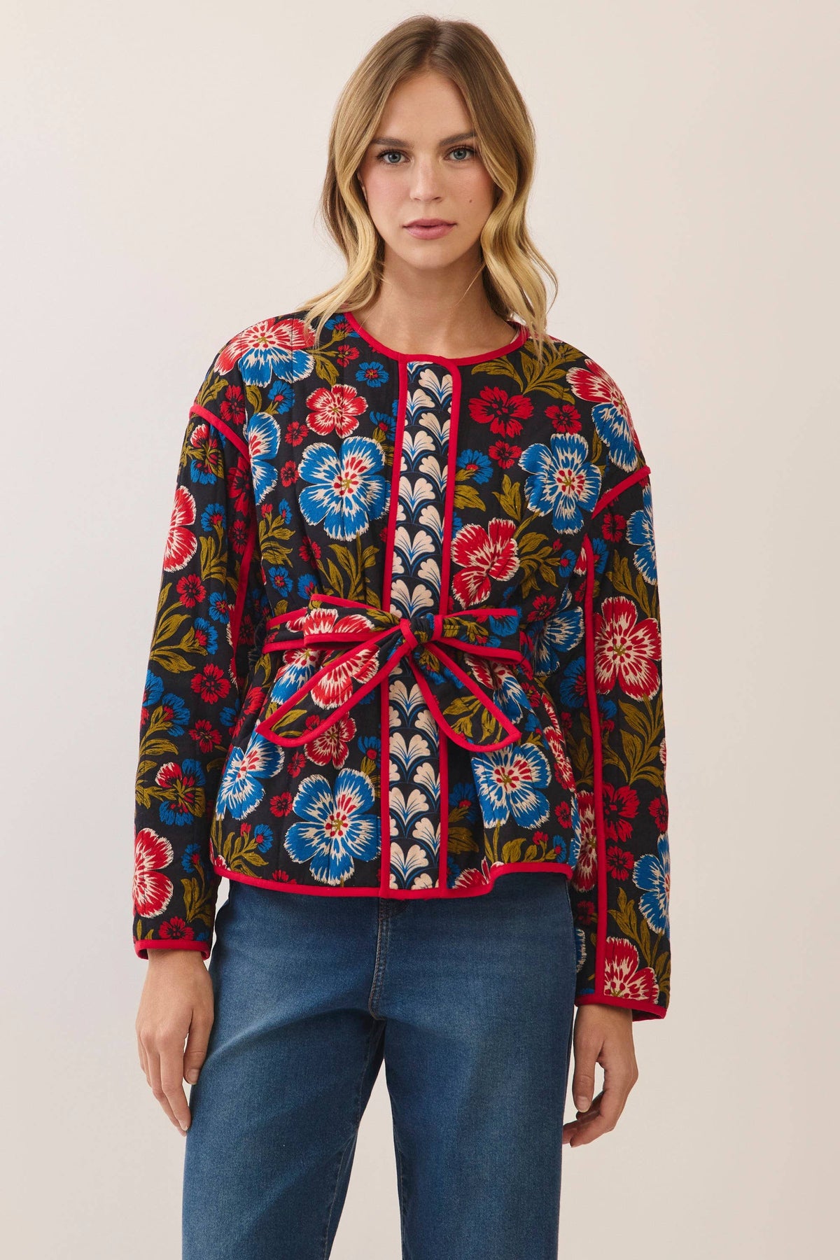 Floral print belted jacket