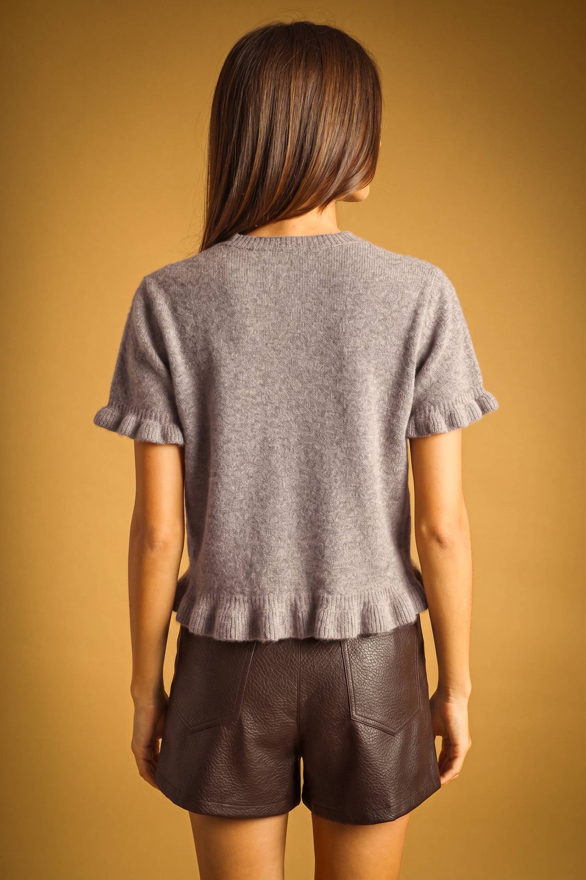 Ruffle Hem Short Sleeve Sweater Top