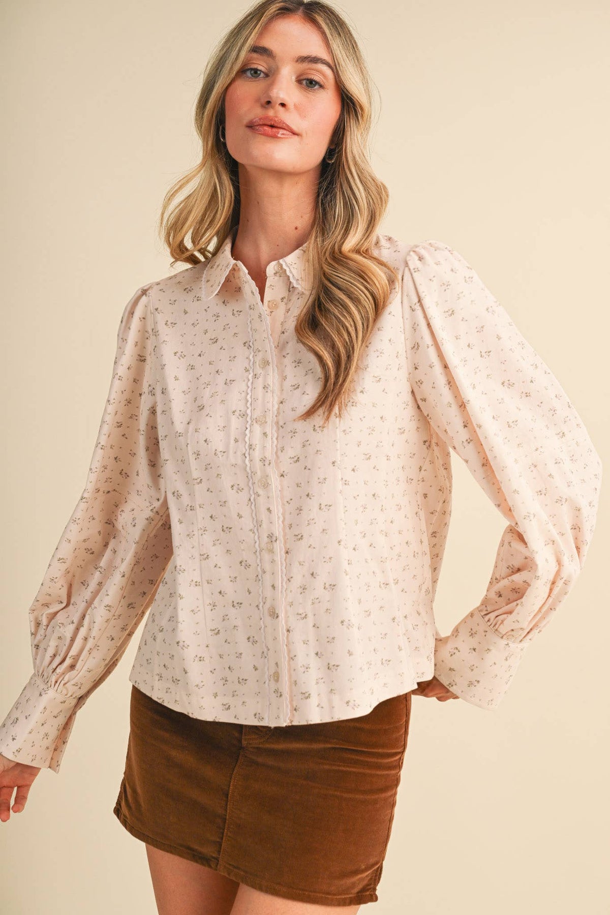 FLORAL BUTTON UP WITH LACE TRIM