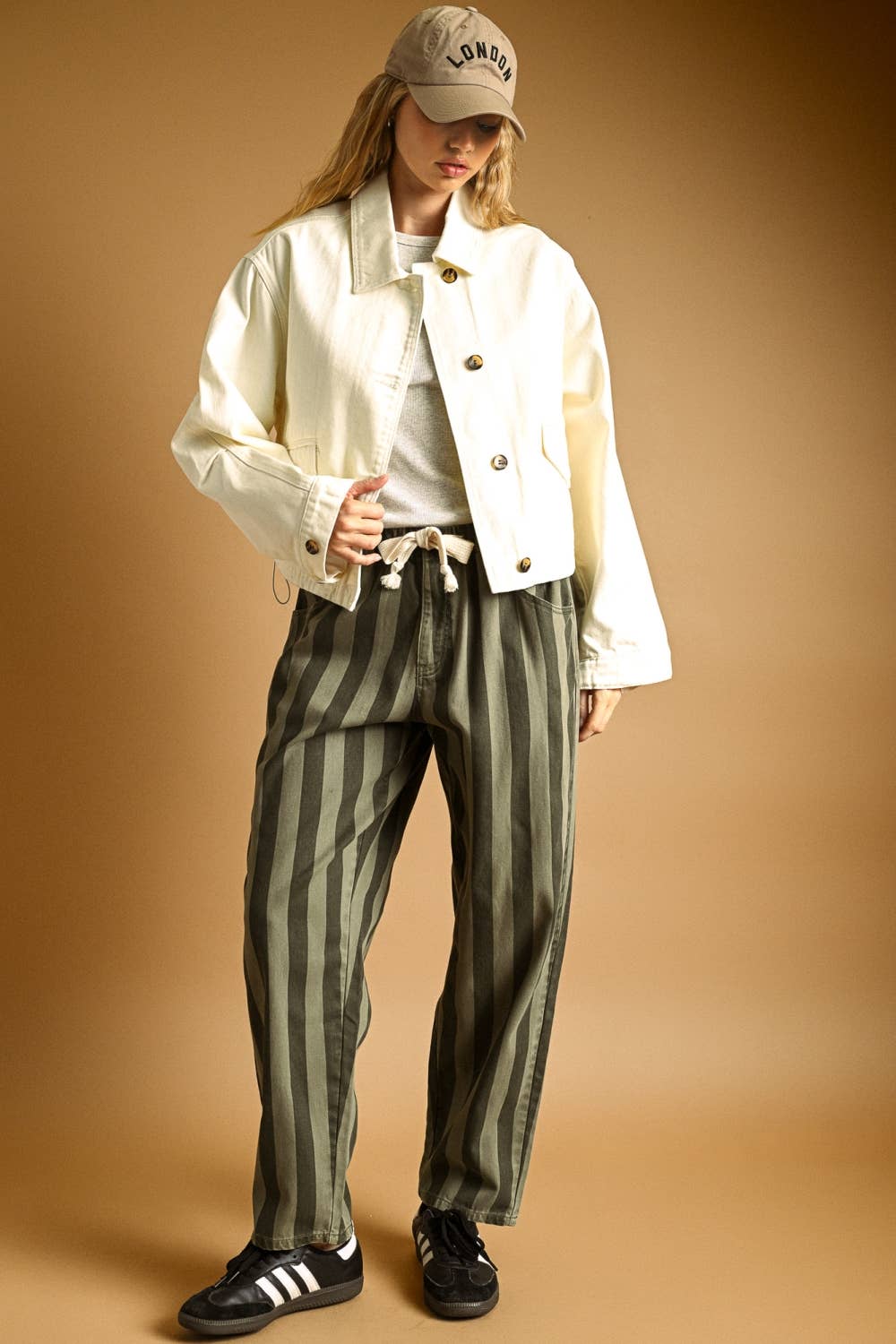 ECRU LONG SLEEVE JACKET WITH ADJUST CUFF