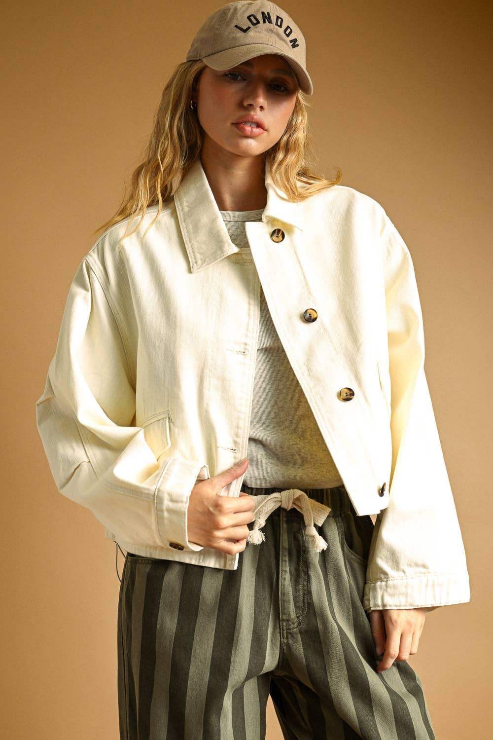 ECRU LONG SLEEVE JACKET WITH ADJUST CUFF