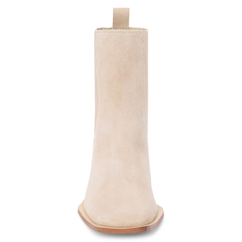 Effie Taupe
