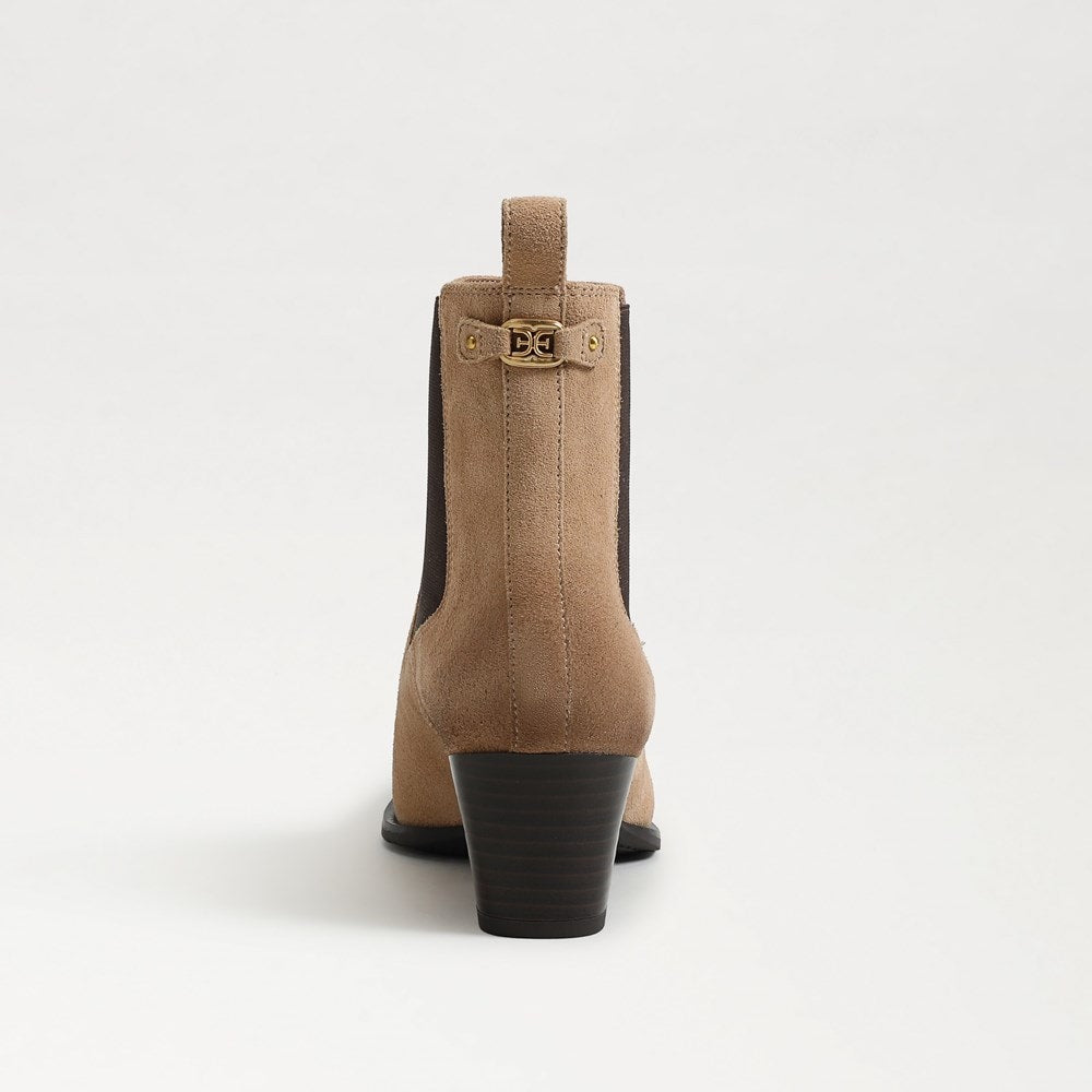 Ashtyn Tan Suede