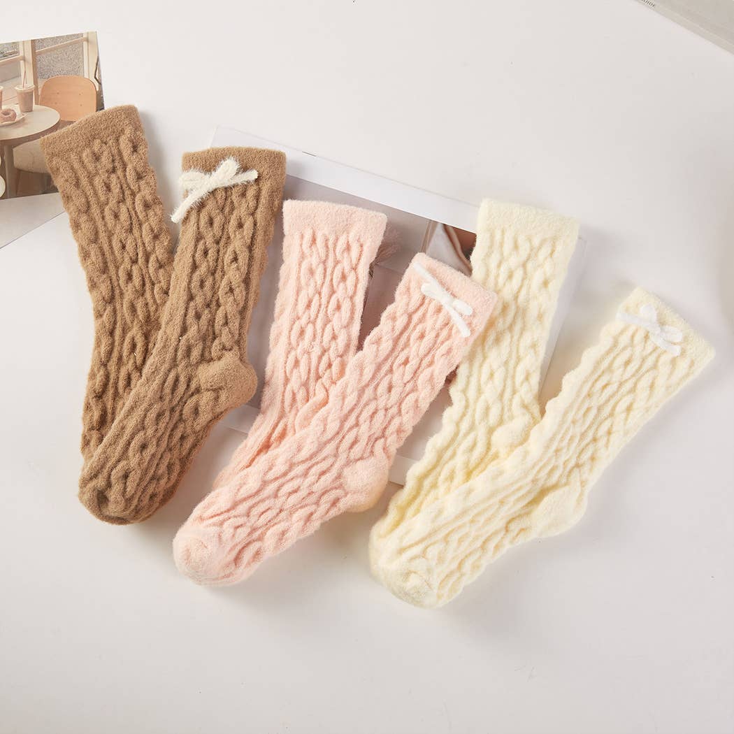 Twisted Cable Knit Fuzzy Sock Gift Set
