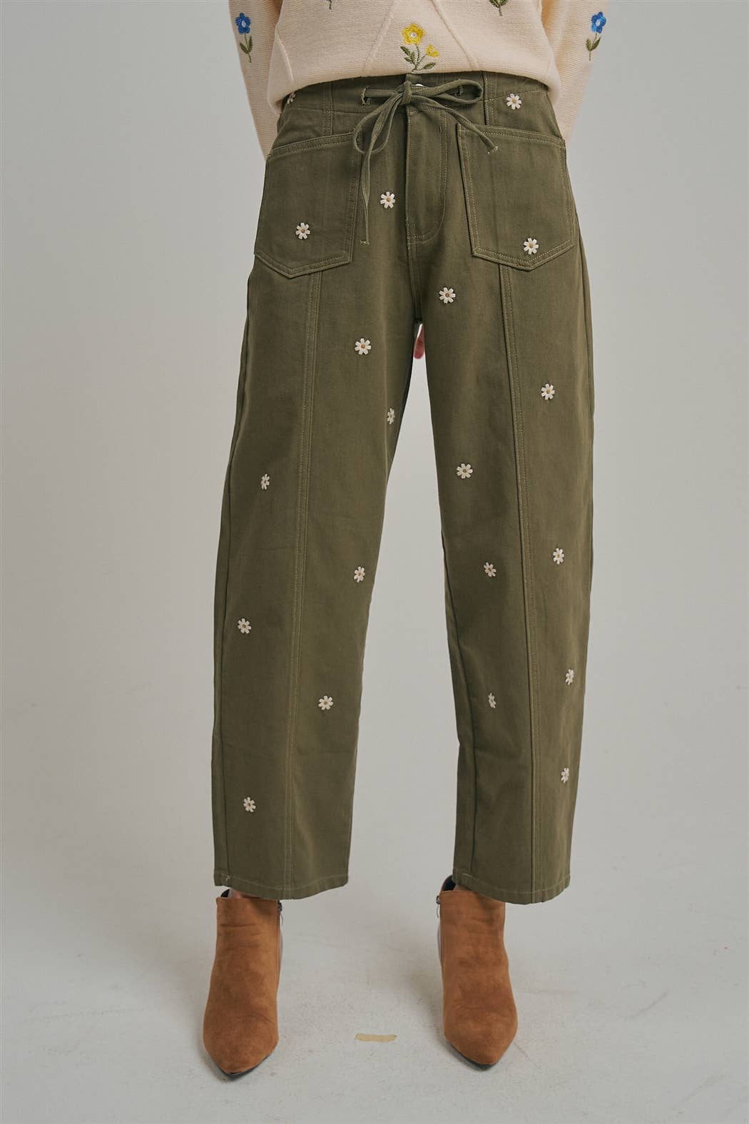 EMBROIDERED PANTS