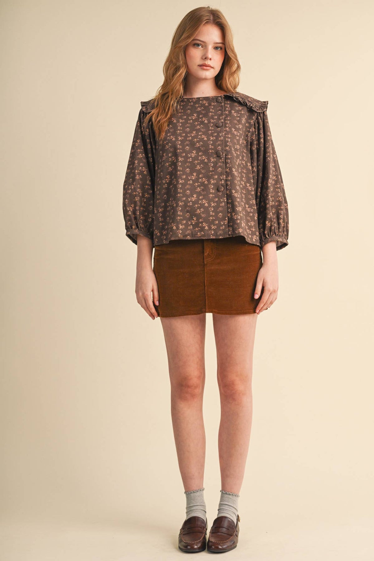 FLORAL TOP WITH RUFFLED SAILOR COLLAR