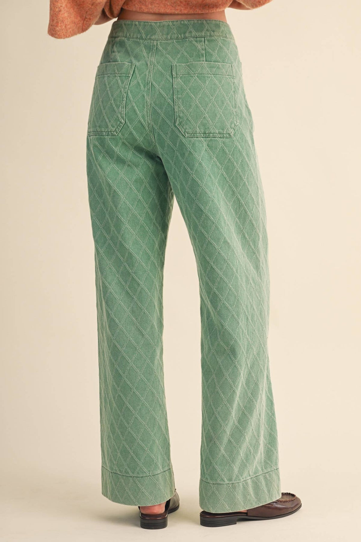 QUILTED WIDE LEG PANTS